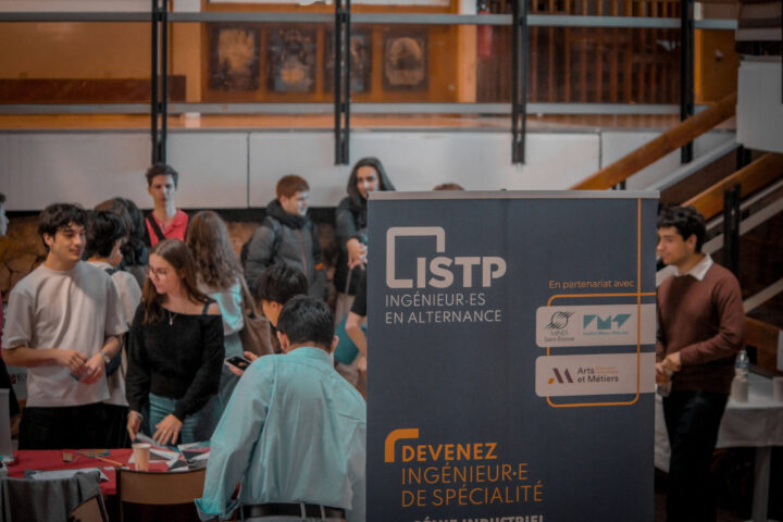 Forum des grandes écoles au Lycée international de Valbonne