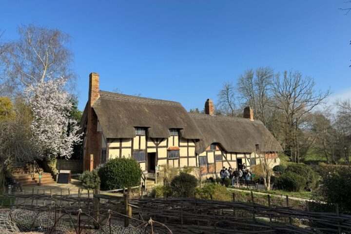 2026-03-18_Voyage_a_Stratford_01-tiny